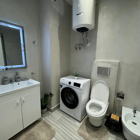 Apartament 999