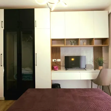 Apartament 999